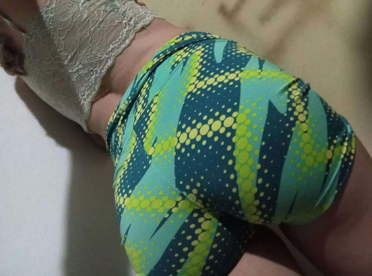 f18 Seeking a lap I can sit and maybe a wood I can ride and grind