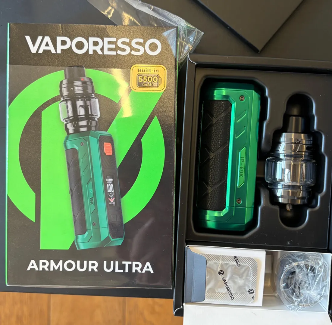 First kit just landed, love this green