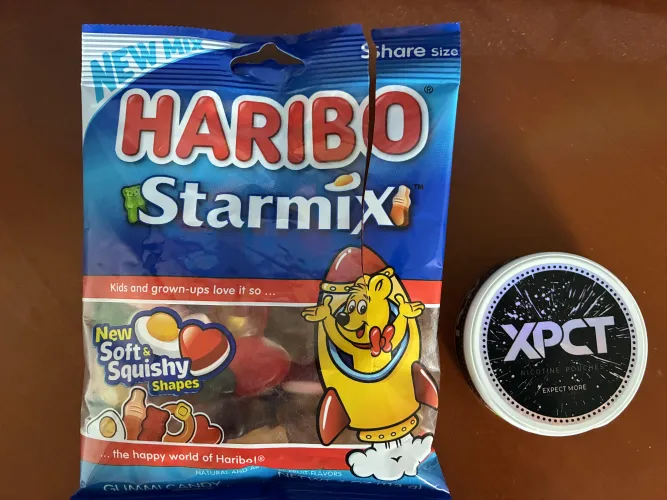 Haribos and Snus combo>>