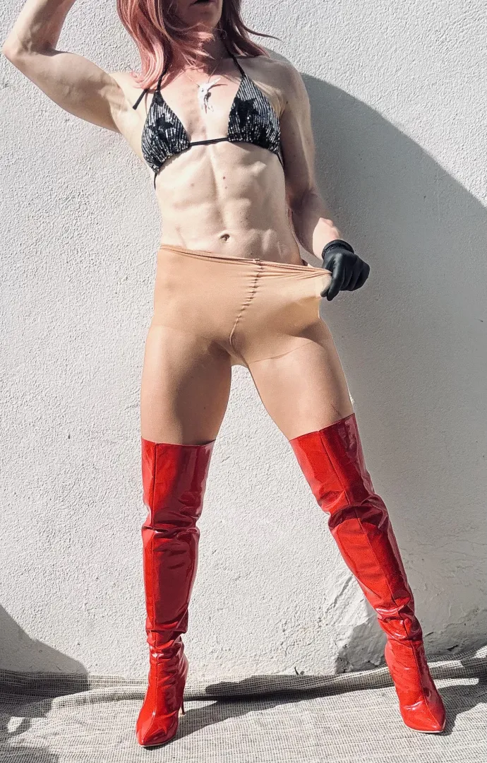 I can’t get over those boots.