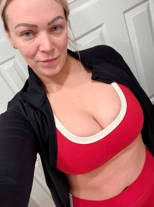 I hope you love MILFs, I hope you want me