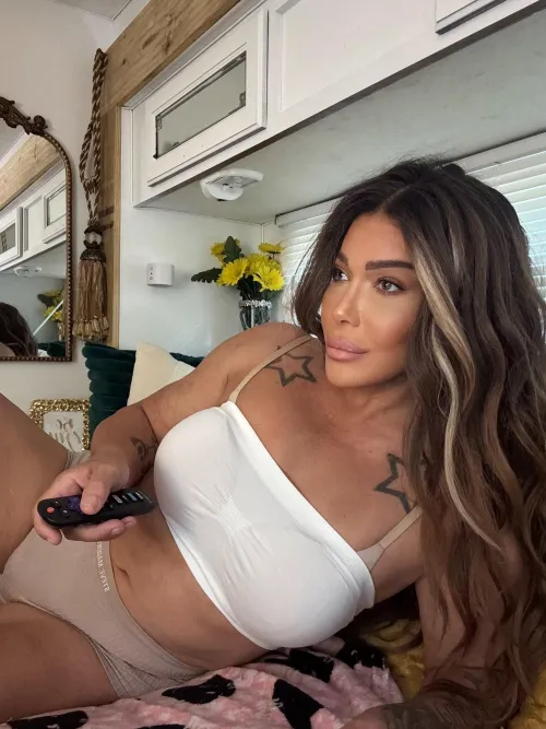 I'm slut and I want your cock please