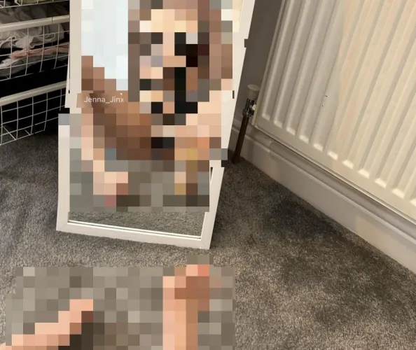 Losers jerk to my pretty pixels