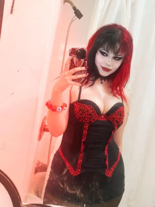 Need goth pussy anyone? (@gothgamergirly) [OnlyFans]