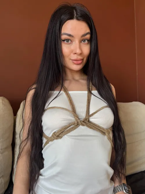 tied up thighs screaming 