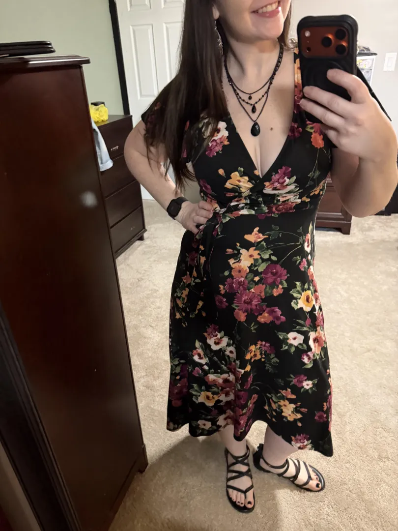 Weather is so beautiful today had to pull out one of my favorite dresses 