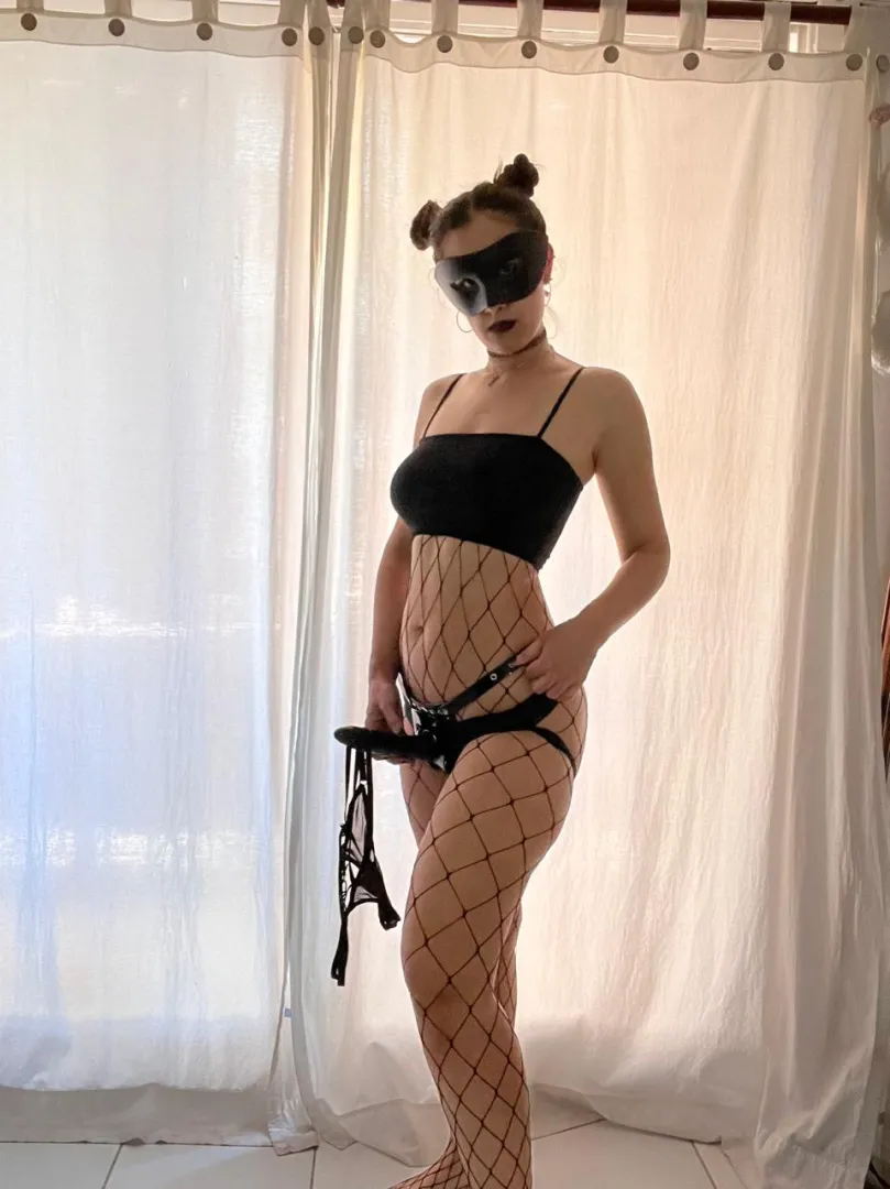 whose ass can i destroy?