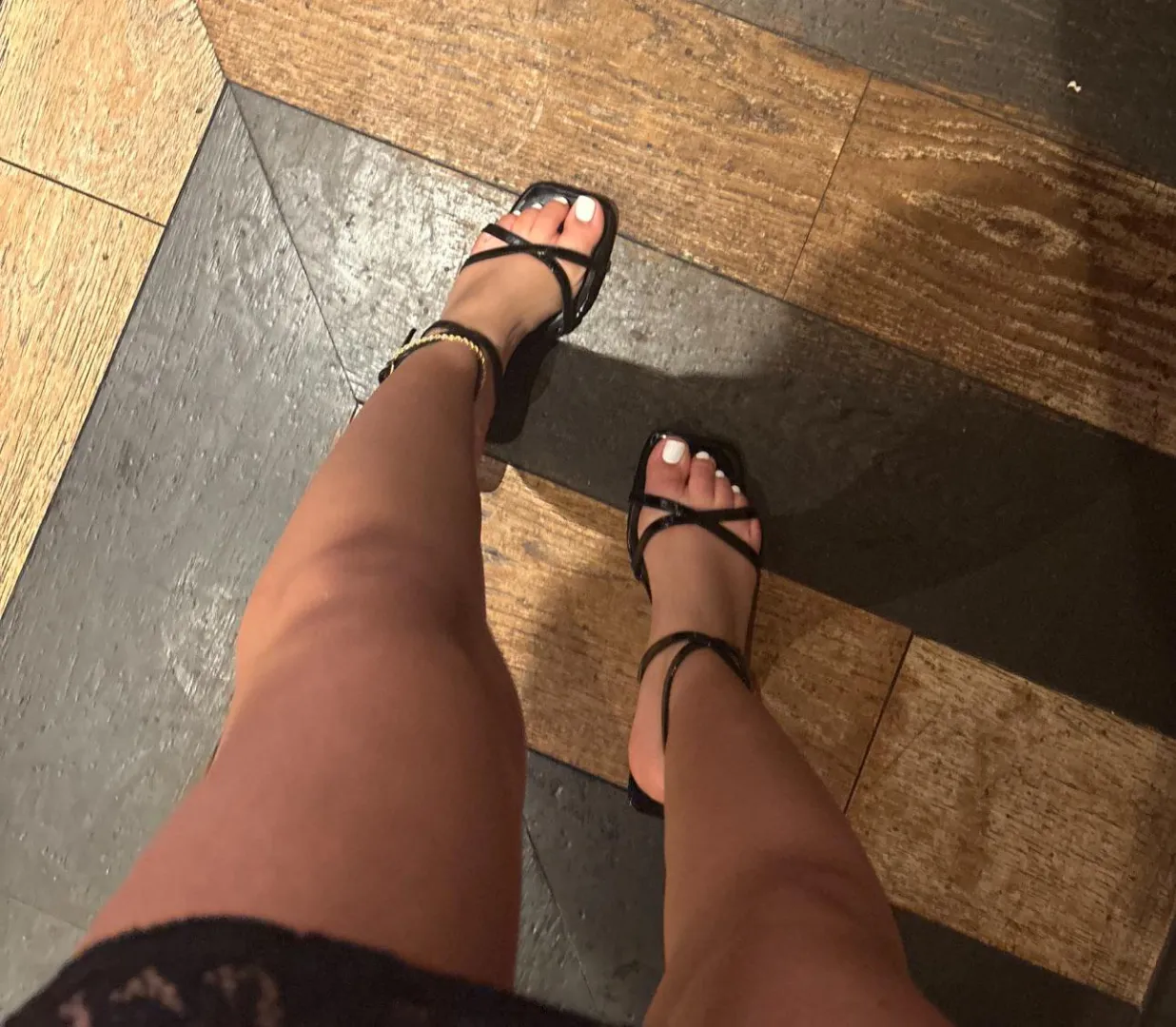 worship my feet loser
