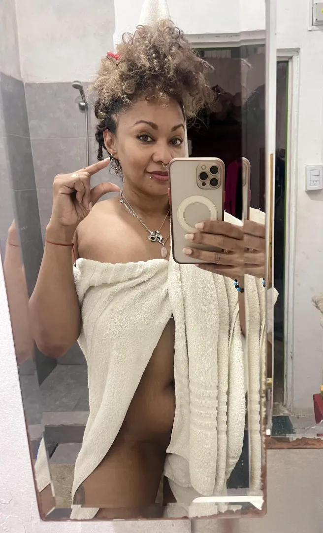 You're probably so small it would make me laugh!