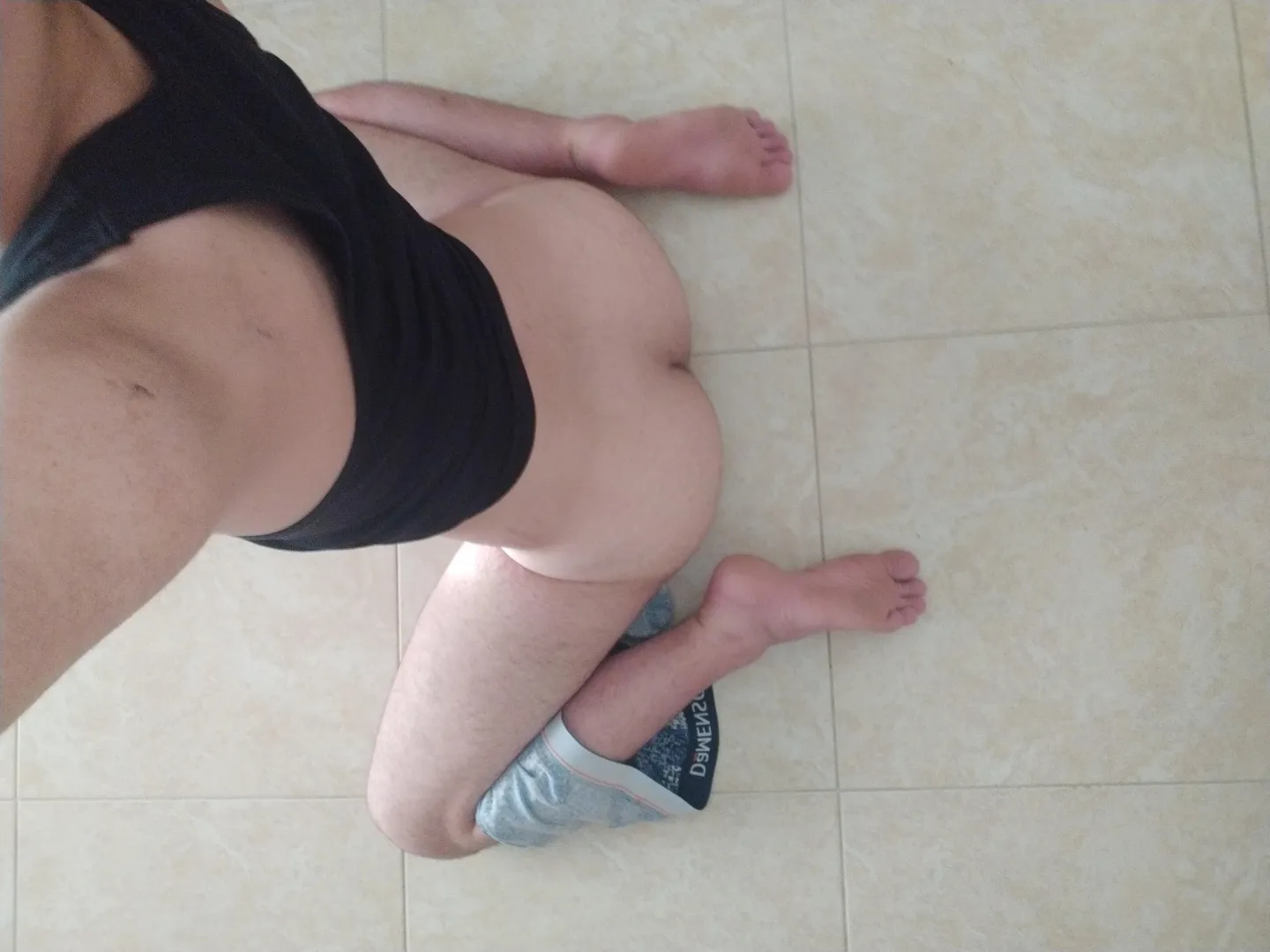 19 καποιος να με σκίσει;