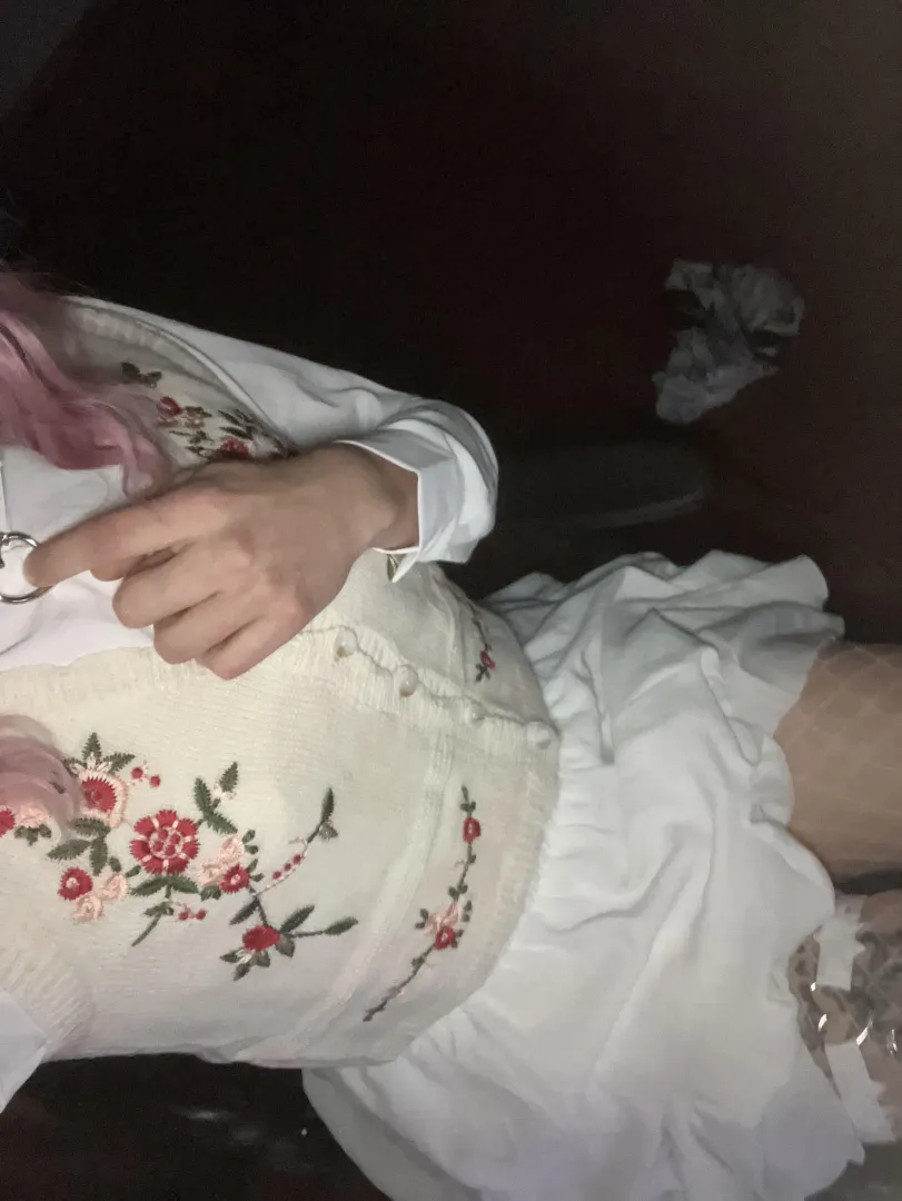 [22] Femboy sucht nach Gleichgesinnte oder nach etwas Spaß(Geschlecht egal muss einfach passen :3 )#Bamberg