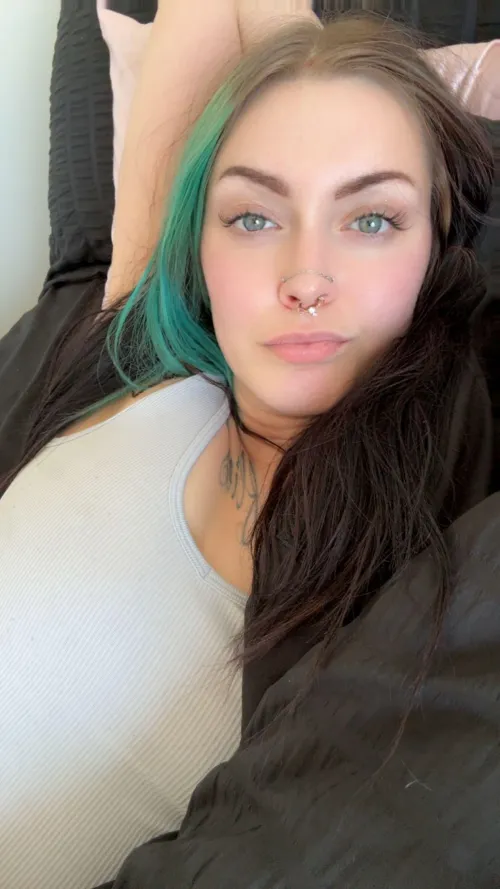 <3 SALE <3 Month long SFW GFE $250, month long NSFW GFE $450. (only two spots left for nsfw) If you want a little more time to savor our time together, now is the time to make me yours. - or if you want me to be your gamer gfe just for the day, I'