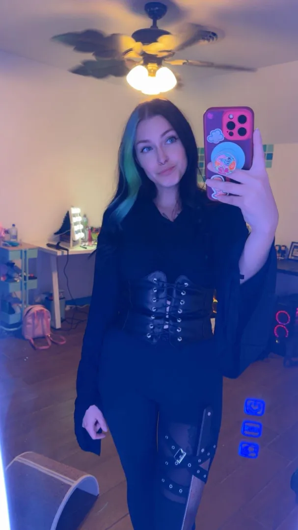 <3 SALE <3 Month long SFW GFE $250, month long NSFW GFE $450. (ONLY one spot left for each) If you want a little more time to savor our time together, now is the time to make me yours. - or if you want me to be your gamer gfe just for the day, I'd