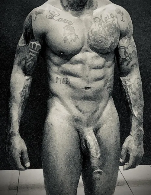 39 M4F Charlotte,NC seeking…