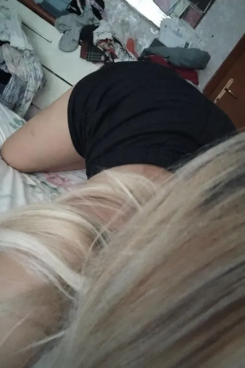 Alene hjemme hele weekenden 