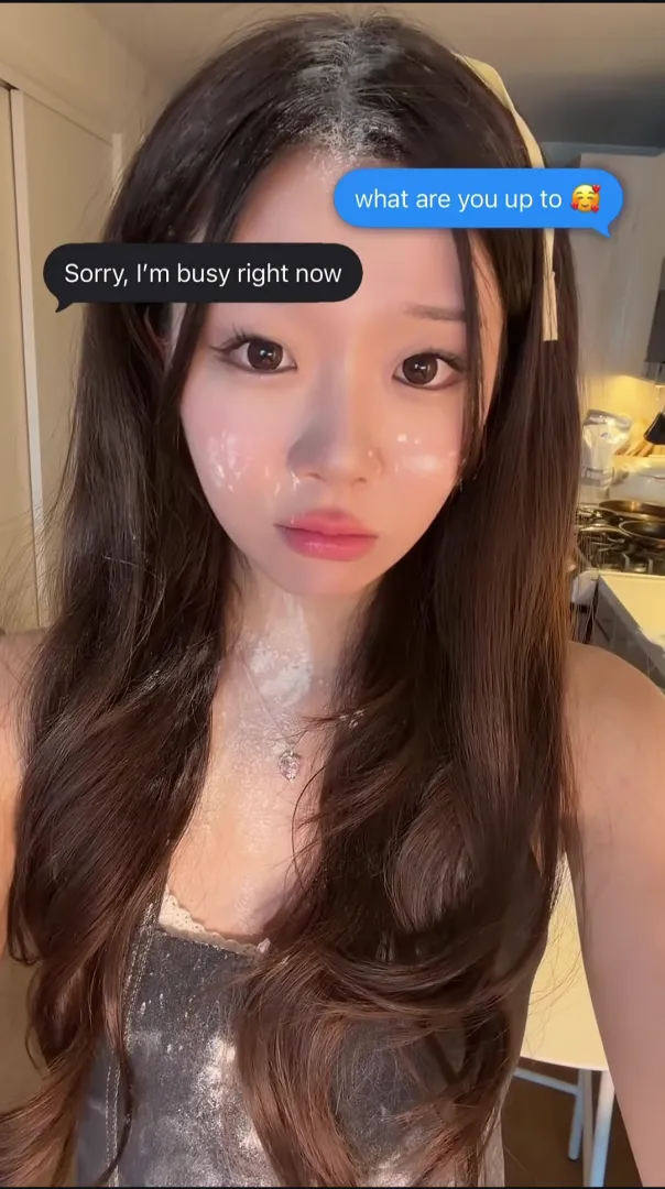 Covered in ‘flour’ but we all know what she really wants