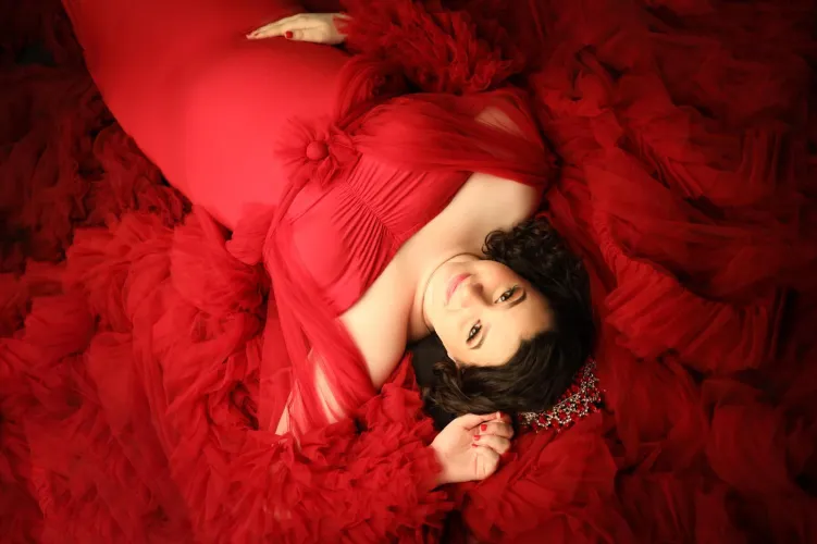 Curvy white ! So wet and needy to cum together!profile link in description! snap/tele available![HaleyAyush] come suck on them