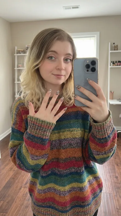 Do these nails deserve a compliment