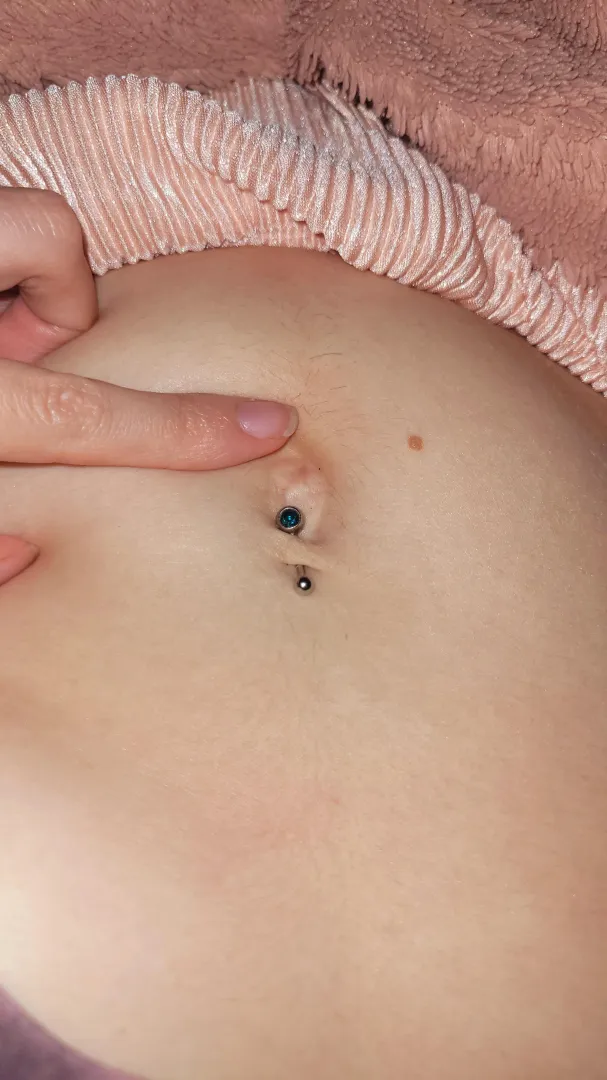 Do you play with your belly buttons?