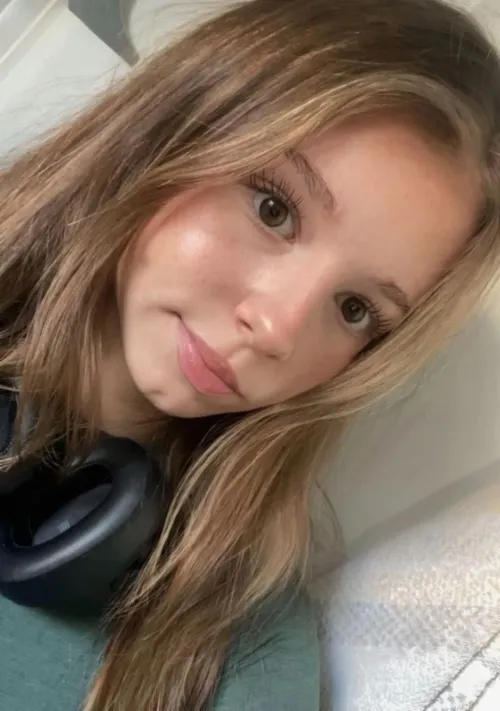 Featherlight cutie dreams big secret master