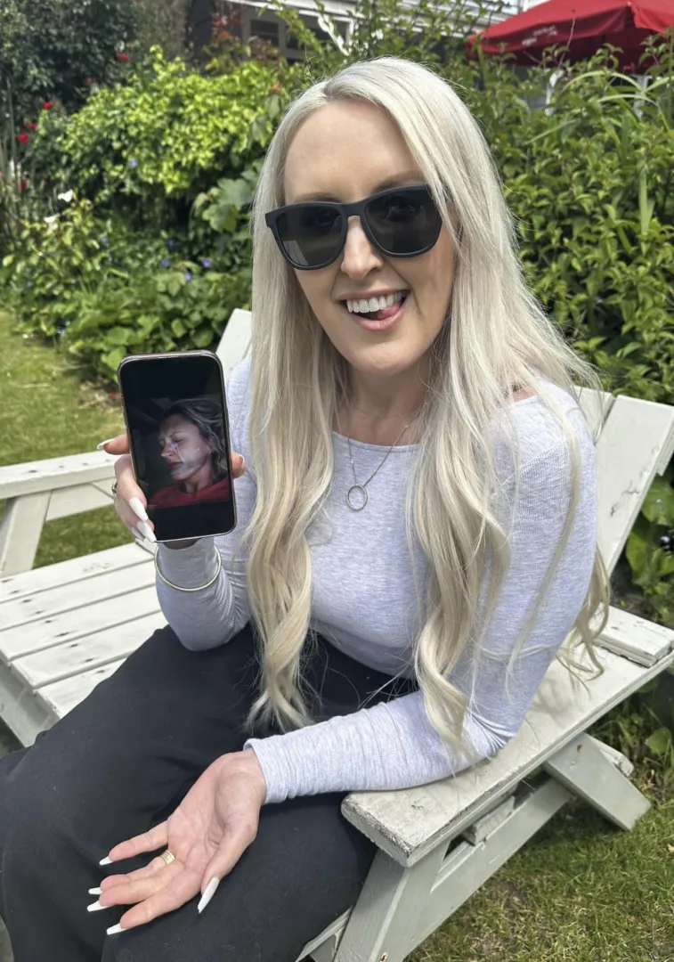 Getting a massive facial‍♀️