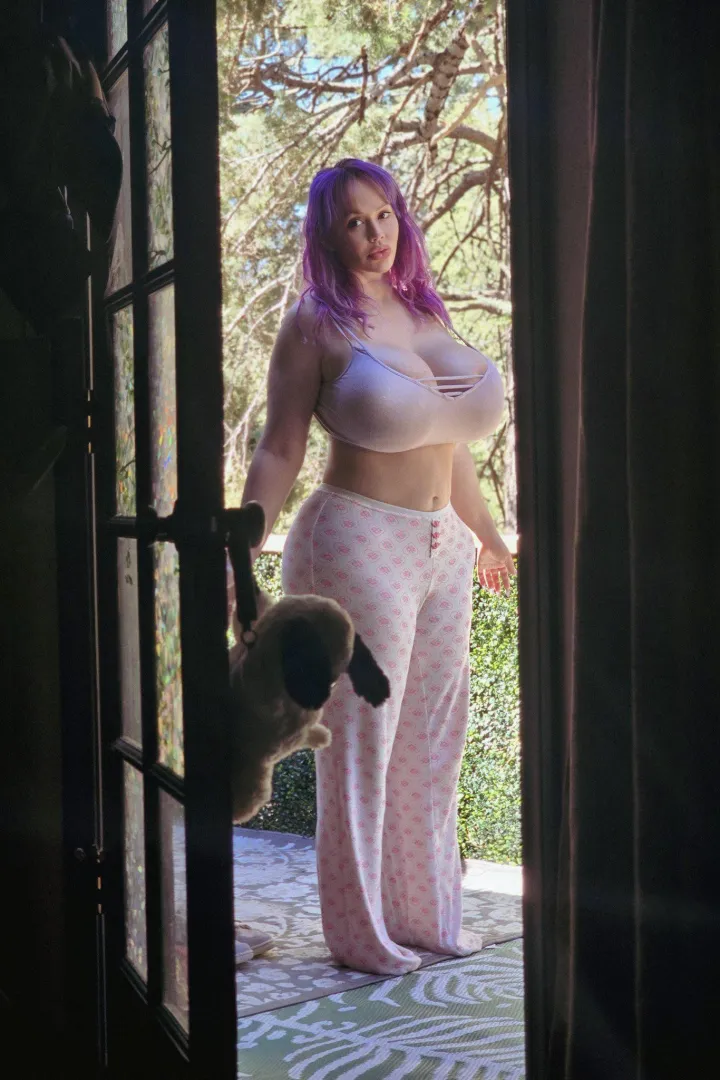 Goddess of Milking Cocks