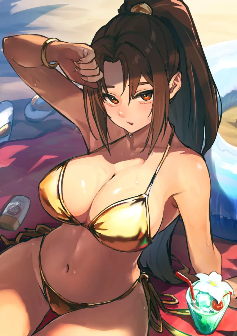 Gold bikini (AP Cammy)