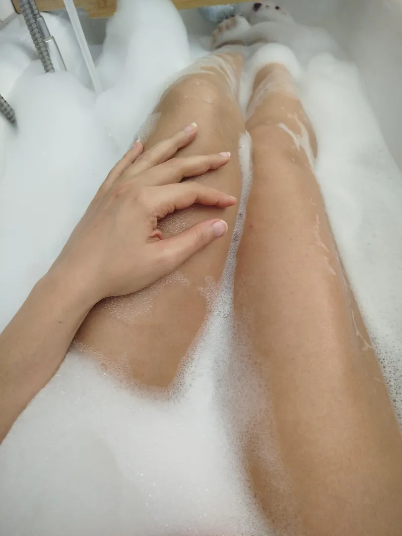 Greetings from my bubble bath