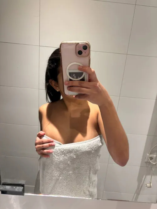 Hade velat spela in med någon i duschen 