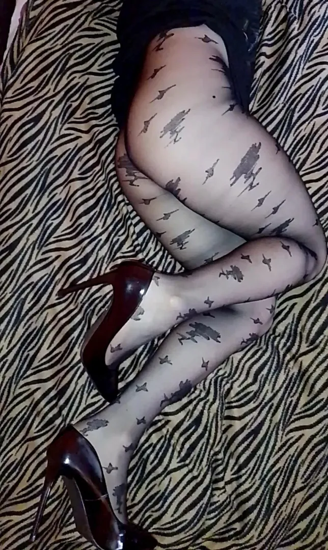 I hope you like me in these pantyhose