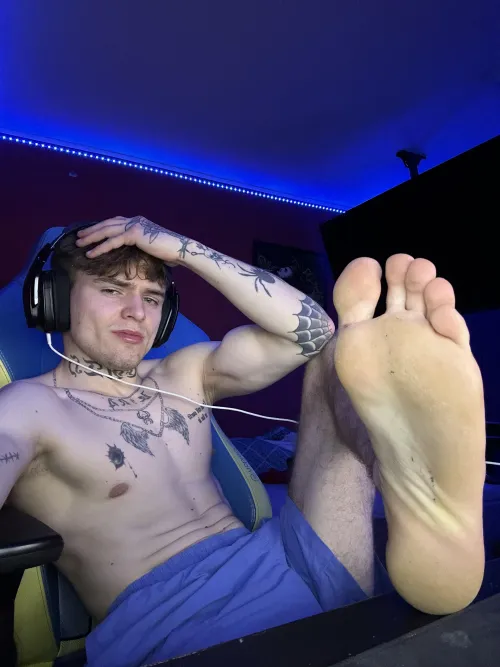 i know you think im sexy