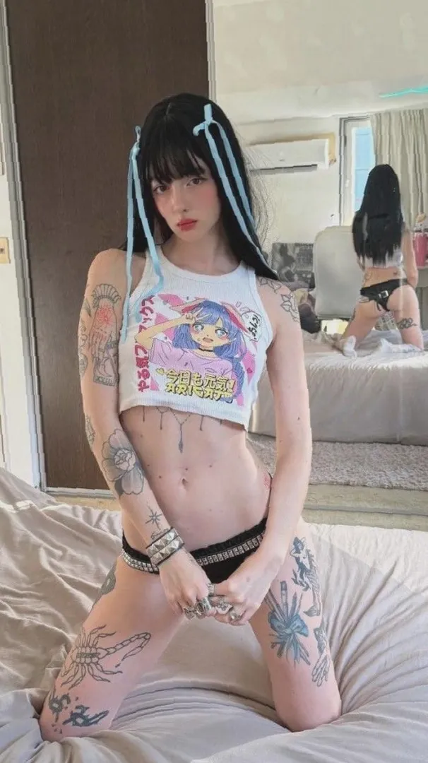 I8F4M Can’t host but I’m down for fwb energy tonight active on instta rn: .lunafyrae'.