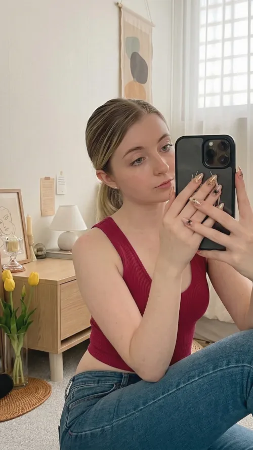 If my nails look this good, imagine the rest :p