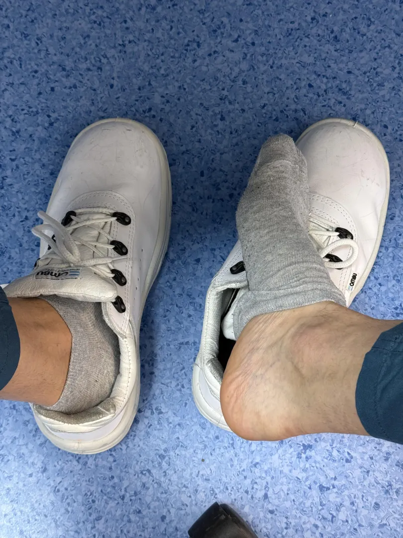 Los zapatos del trabajo me ponen caliente