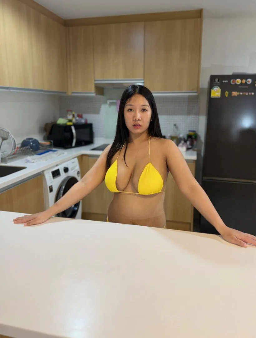 My ex discouraged me that no one would pay for this.. worth subscribing? Y or N