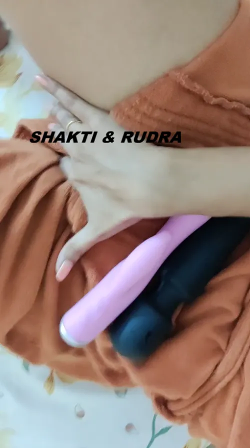 Plan for the night after a quick shower ;) n some smoke up