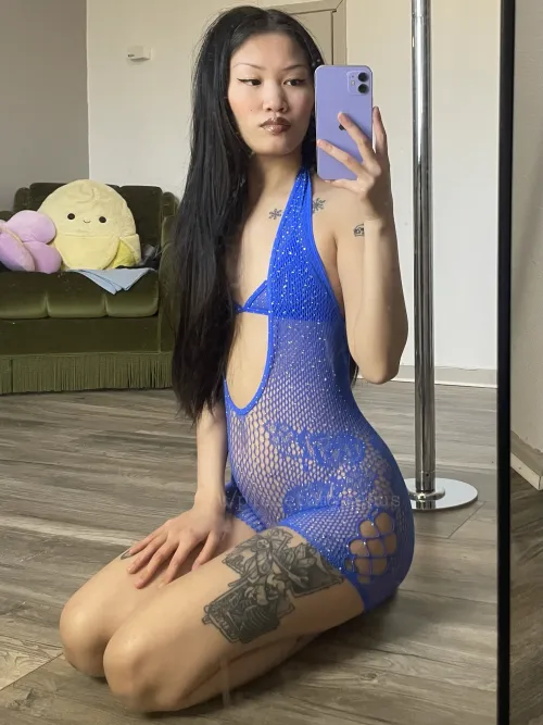 Pretty body, pretty face