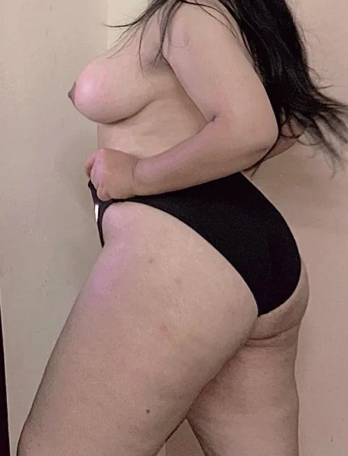 She is a queen, her soul is royalty.