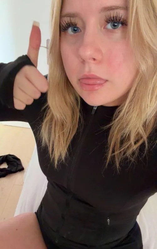 Som på bilden för nakenalbum❤️