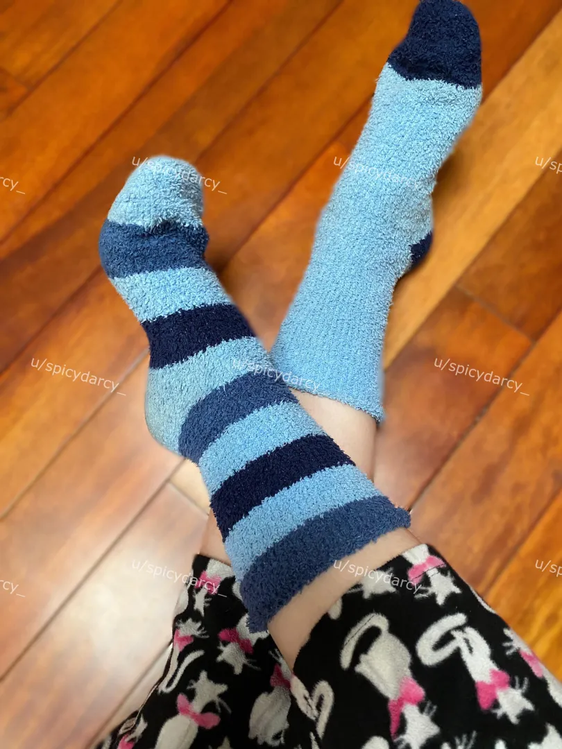 Staying warm and cozy in my mismatched fuzzy socks [selling] [USA only]
