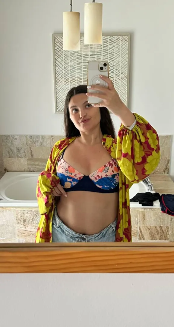 Sweet talk, affection, and more! Let's create the GFE bundle you've always dreamed of!