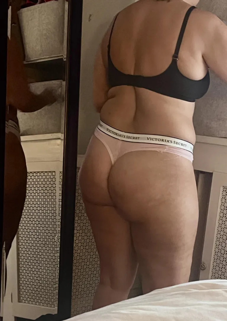 VS thong 2 day wear 55$ US CA shipping included