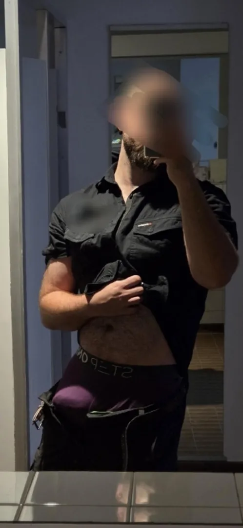 Work hard play hard (m)