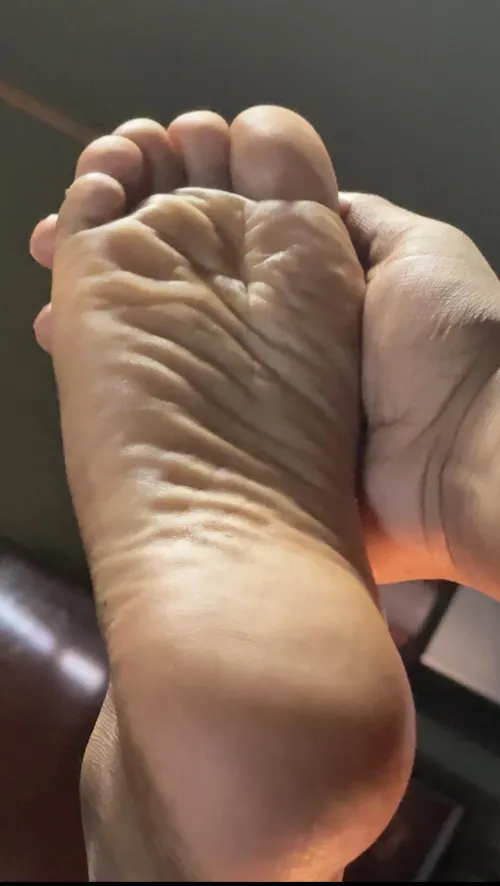 Wrinkly feet are the best