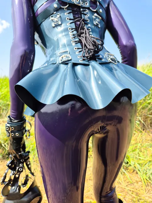 Yes, the catsuit has integrated condoms...