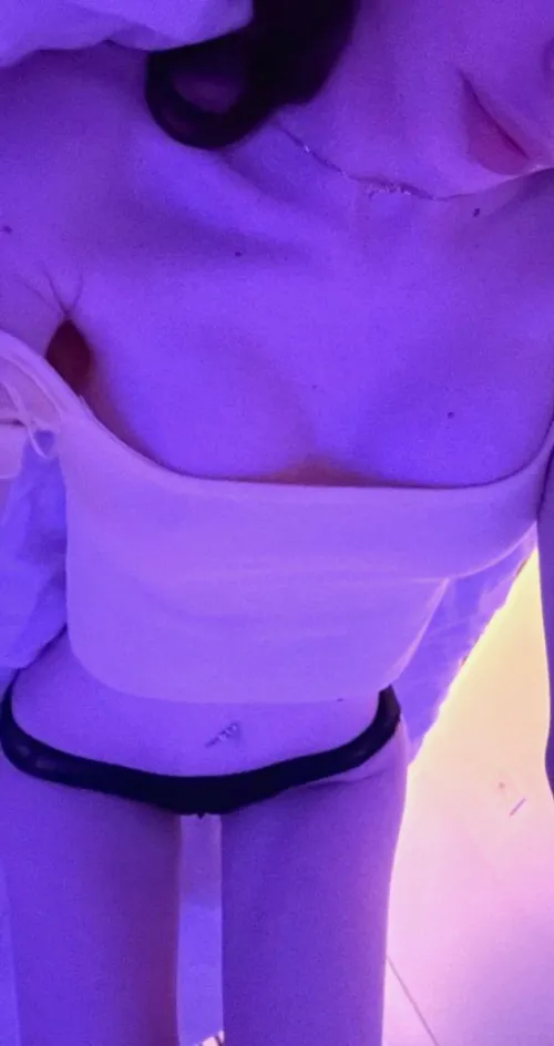 18 F4M Snapchat: avahothuv no sleep