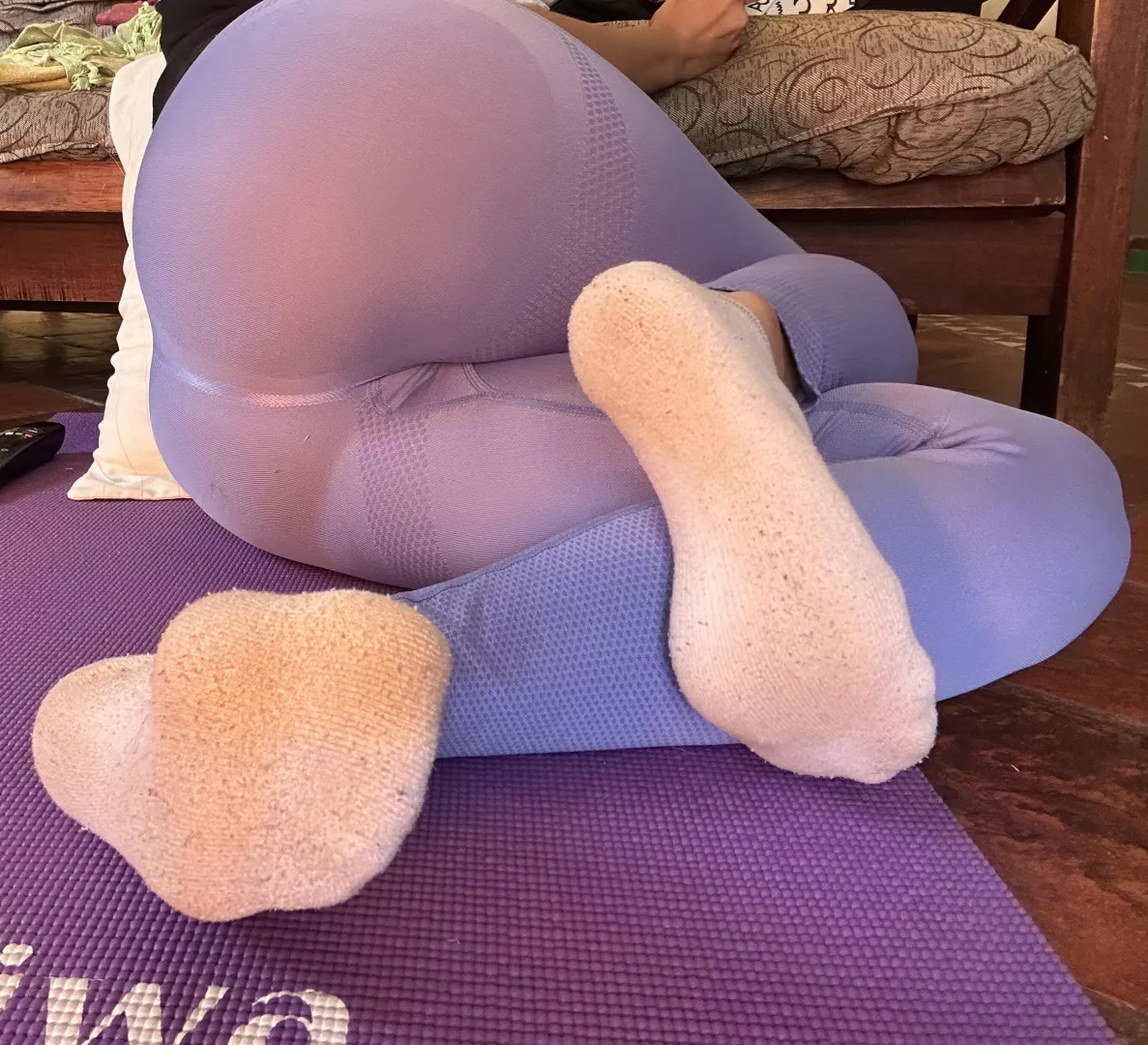 after yoga, smelly, smelly