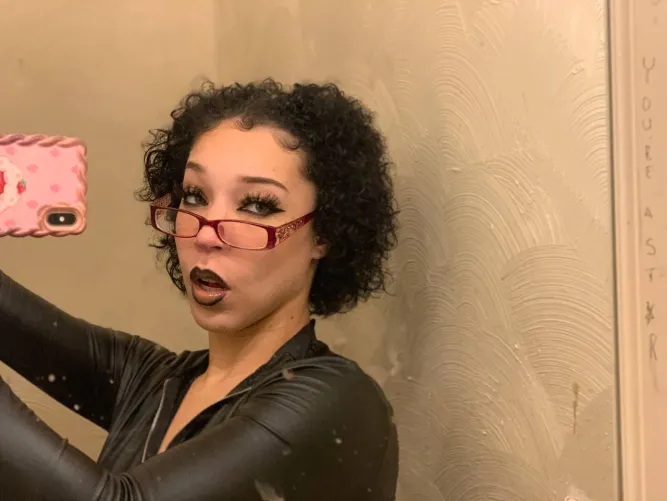 Can I make your cheating dreams come true?