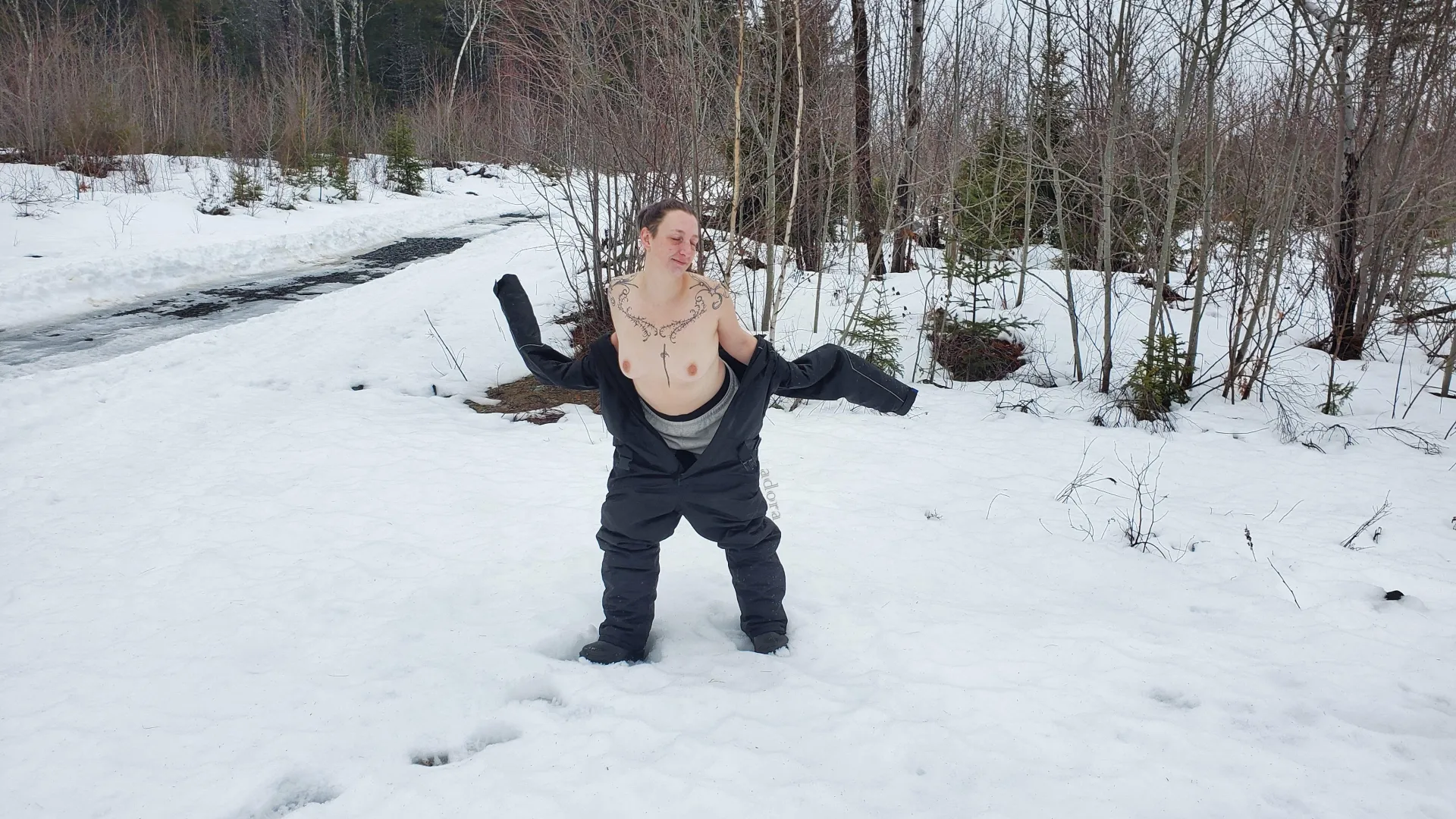 CAW CAW!