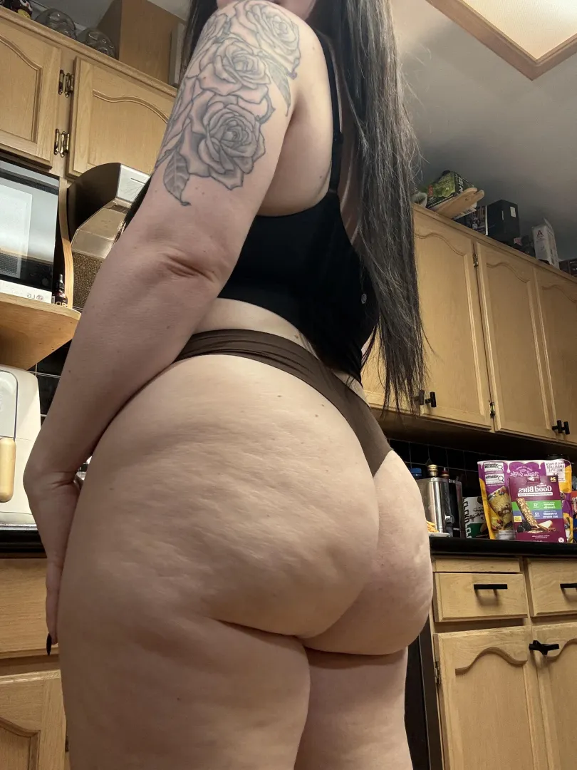 Cooking half naked lol